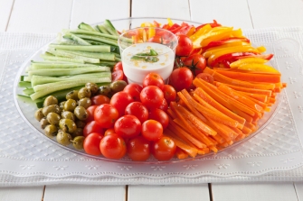 מגש ירקות טריים