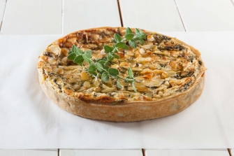 קיש תרד ושקדים קלויים גדול