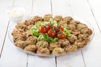 מגש קציצות זוקיני