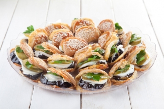 מגש מיני בוריקיטס פינוקים 20יח'